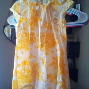 Girls dress